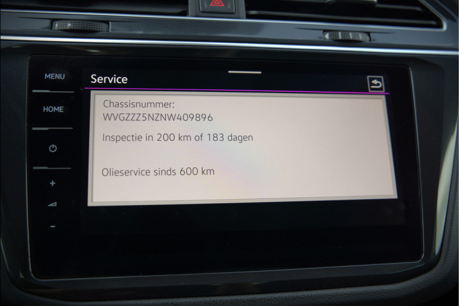 Volkswagen Tiguan 1.4 TSI eHybrid Elegance Business | Stoelverwarming | Stuurverwarming | Massage | iQ Light | Trekhaak | Ambiance Verlichting | Adaptive Cruise Control | Keyless | Apple Carplay | Navigatie | SOH 85,33%