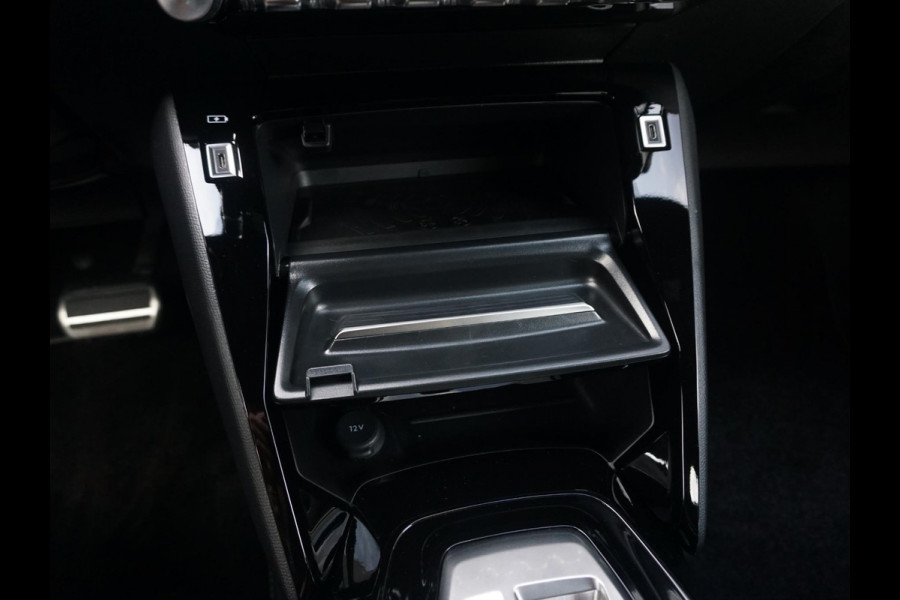 Peugeot 208 1.2 Hybrid 110 e-DCS6 GT | TOT 8 JAAR GARANTIE | ALCANTARA INTERIEUR