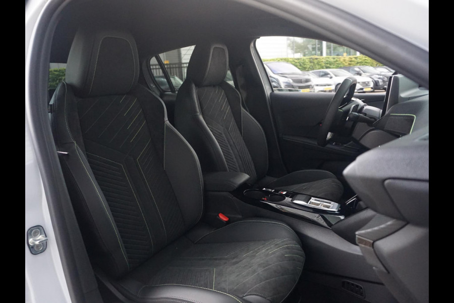 Peugeot 208 1.2 Hybrid 110 e-DCS6 GT | TOT 8 JAAR GARANTIE | ALCANTARA INTERIEUR
