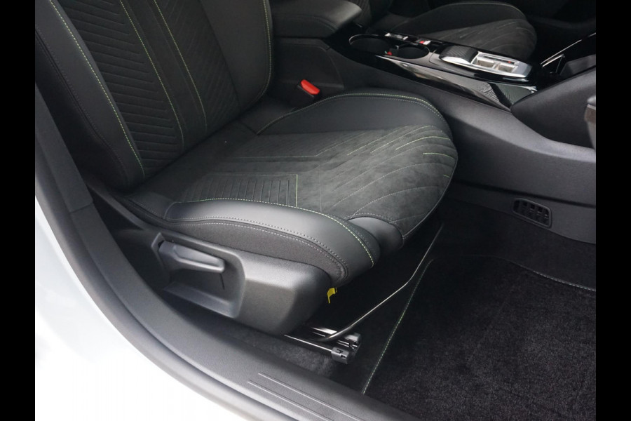 Peugeot 208 1.2 Hybrid 110 e-DCS6 GT | TOT 8 JAAR GARANTIE | ALCANTARA INTERIEUR