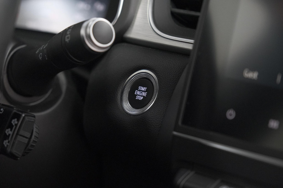 Renault Captur Mild Hybrid 140 Intens | Trekhaak | Camera | Apple Carplay | 18 Inch Lichtmetalen Velgen