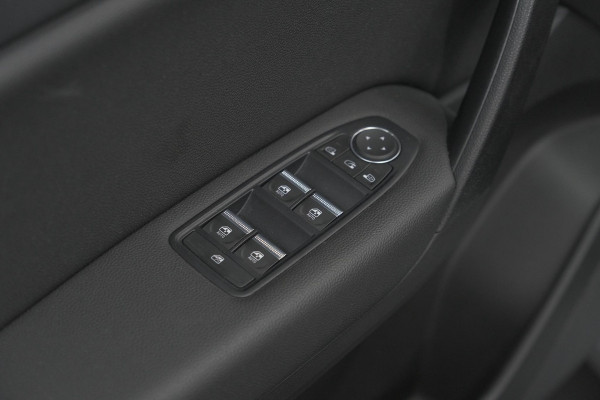Renault Captur Mild Hybrid 140 Intens | Trekhaak | Camera | Apple Carplay | 18 Inch Lichtmetalen Velgen