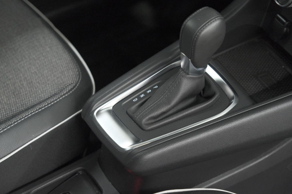 Renault Captur Mild Hybrid 140 Intens | Trekhaak | Camera | Apple Carplay | 18 Inch Lichtmetalen Velgen