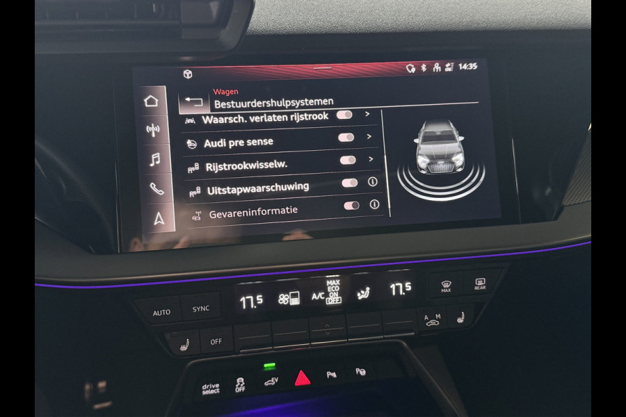 Audi A3 Sportback 45 TFSI e | Pano | Matrix | Memory | RS stoelen | Camera | Keyless | Bang Olufsen | Sfeerverlichting | 1e eig.