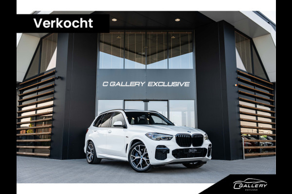 BMW X5 xDrive45e High Executive - M Sport | Panorama | Laser | Memory | Luchtvering