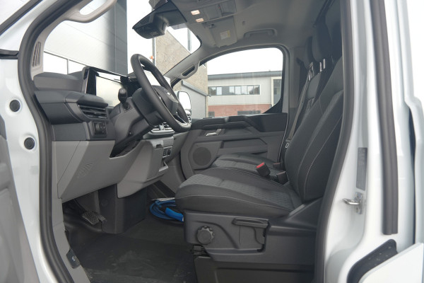 Ford E-Transit Custom 320 L1H1 Limited 71 kWh 218pk - 2x Schuifdeur - Trekhaak - Camera - Carplay - Rijklaar