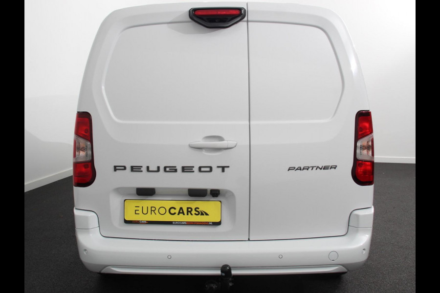 Peugeot Partner 1.5 BlueHDi 130 EAT8 S&S L2 Automaat Navigatie Apple Carplay / Android Auto DAB trekhaak Cruise Control Airco Houten bekleding laadruimte