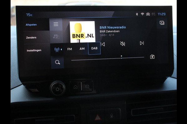 Peugeot Partner 1.5 BlueHDi 130 EAT8 S&S L2 Automaat Navigatie Apple Carplay / Android Auto DAB trekhaak Cruise Control Airco Houten bekleding laadruimte