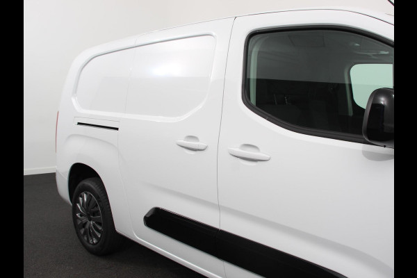 Peugeot Partner 1.5 BlueHDi 130 EAT8 S&S L2 Automaat Navigatie Apple Carplay / Android Auto DAB trekhaak Cruise Control Airco Houten bekleding laadruimte