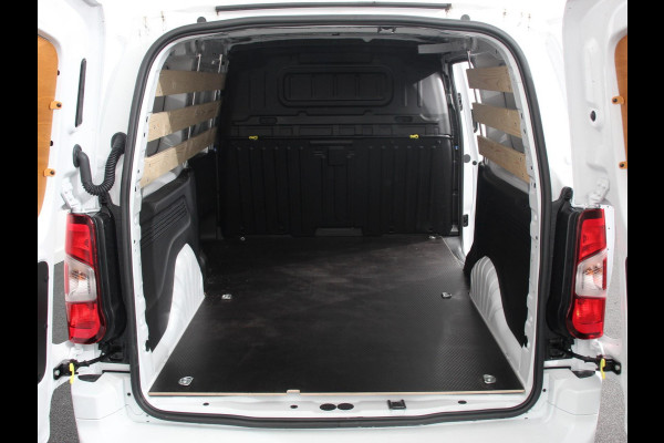 Peugeot Partner 1.5 BlueHDi 130 EAT8 S&S L2 Automaat Navigatie Apple Carplay / Android Auto DAB trekhaak Cruise Control Airco Houten bekleding laadruimte