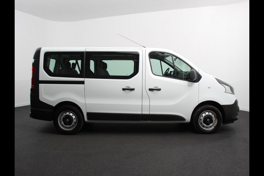 Renault Trafic Passenger 1.6 dCi Zen Energy 9persoons PERSONENBUS Prijs incl. btw/bpm Airco Trekhaak Radio Elektrische pakket