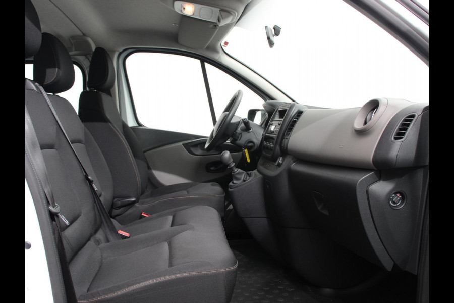 Renault Trafic Passenger 1.6 dCi Zen Energy 9persoons PERSONENBUS Prijs incl. btw/bpm Airco Trekhaak Radio Elektrische pakket