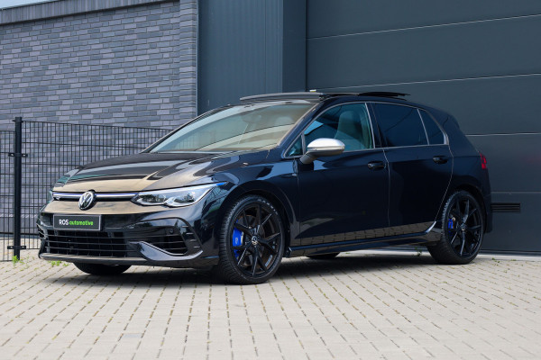 Volkswagen Golf 2.0 TSI R 4Motion | PANO | AKRAPOVIC | DODE HOEK | STUURVERW | IQ-LIGHT |
