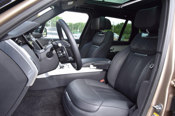 Land Rover Range Rover 4.4 P530 SV