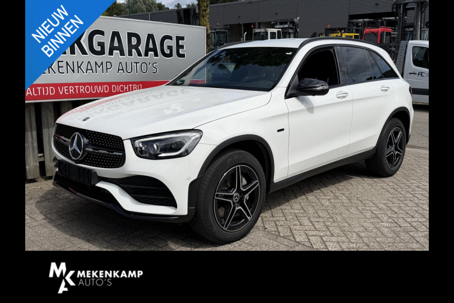 Mercedes-Benz GLC 300e 4MATIC AMG Line 19"/Luchtvering/Matrix LED/Keyless/Memory + stoelverwarming/Sfeerverlichting/Elektrische klep/Apple Carplay & Android Auto
