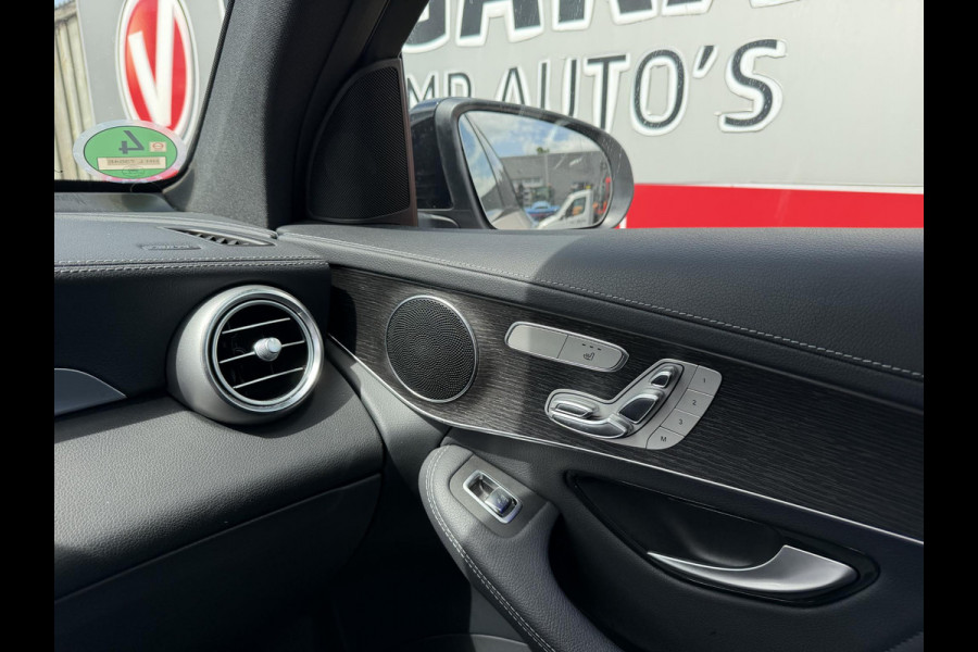 Mercedes-Benz GLC 300e 4MATIC AMG Line 19"/Luchtvering/Matrix LED/Keyless/Memory + stoelverwarming/Sfeerverlichting/Elektrische klep/Apple Carplay & Android Auto
