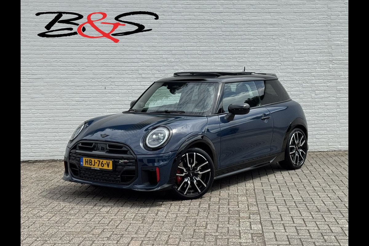 MINI Mini 2.0 JCW John Cooper Works XL Adaptive cruise Climate Cruise Pano 360 camera Navi Apple / Android Stoel-/stuurverwarming