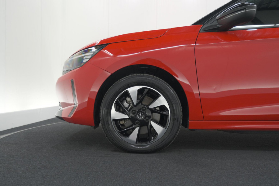 Opel Corsa Electric Yes 50 kWh | 11 KW Lader | SOH 99,3% | Apple Carplay | Parkeersensoren