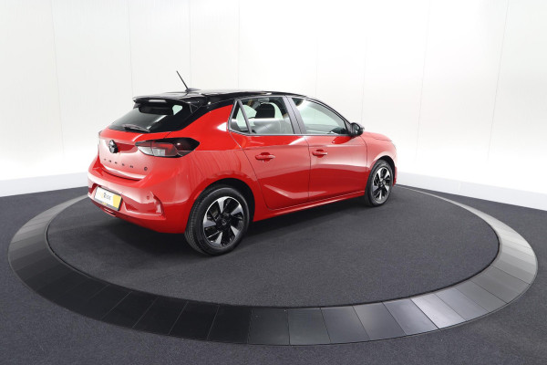 Opel Corsa Electric Yes 50 kWh | 11 KW Lader | SOH 99,3% | Apple Carplay | Parkeersensoren