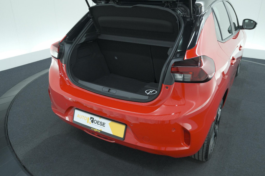 Opel Corsa Electric Yes 50 kWh | 11 KW Lader | SOH 99,3% | Apple Carplay | Parkeersensoren