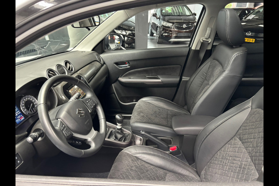 Suzuki Vitara 1.4 Boosterjet Style Smart Hybrid / Carplay / Panorama Dak