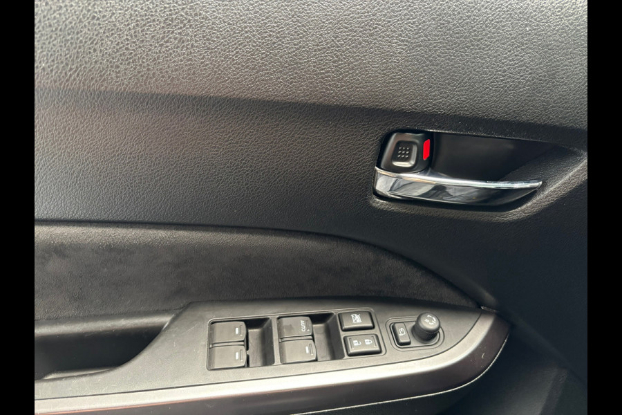 Suzuki Vitara 1.4 Boosterjet Style Smart Hybrid / Carplay / Panorama Dak