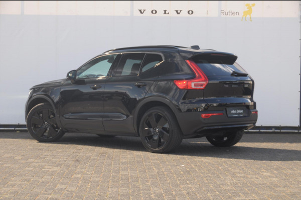 Volvo EX40 252PK Automaat Ext. Range Ultra Black Edition / Adaptieve koplampen / Panoramadak / 360 Camera / Apple carplay / Android auto / Elektrisch bedienbare voorstoelen / Pilot assist / Adaptive cruise control / Harman kardon audio / Stoelverwarming voor / Warmtepomp
