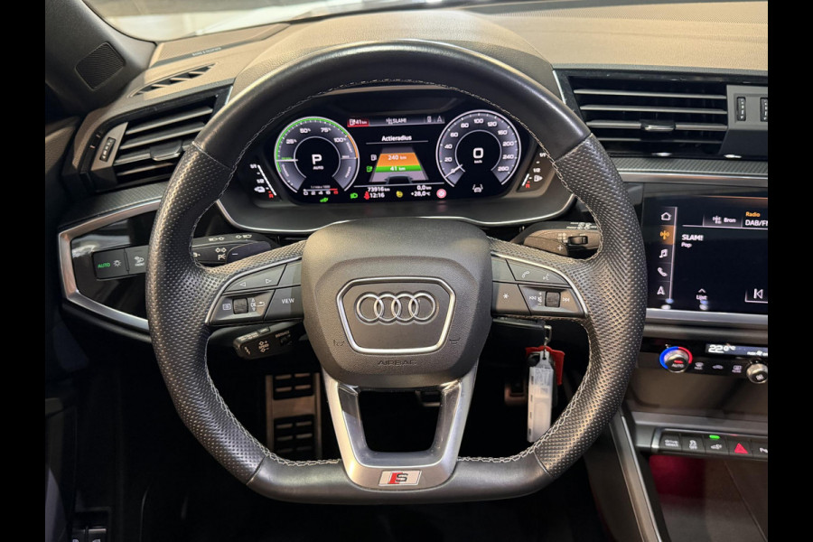 Audi Q3 Sportback 45 TFSI e S Edition 20"/B&O/Panoramadak/Leder/Matrix LED/Dodehoek/Adaptieve cruise/Sfeerverlichting/Camera/Elektrische klep