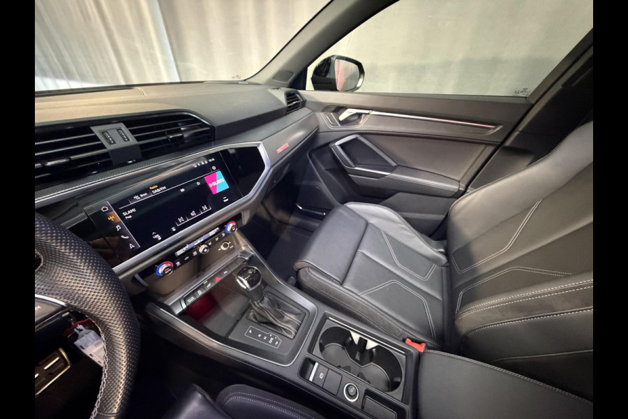 Audi Q3 Sportback 45 TFSI e S Edition 20"/B&O/Panoramadak/Leder/Matrix LED/Dodehoek/Adaptieve cruise/Sfeerverlichting/Camera/Elektrische klep