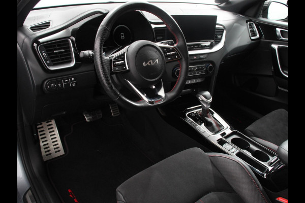 Kia ProCeed 1.6 T-GDi 204pk! Automaat GT Navigatie Apple CarPlay /  Android Auto Camera Adaptieve Cruise Control Stoelverwarming Keyless Entery DAB Parkeersensoren