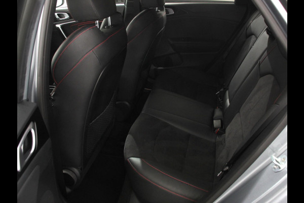 Kia ProCeed 1.6 T-GDi 204pk! Automaat GT Navigatie Apple CarPlay /  Android Auto Camera Adaptieve Cruise Control Stoelverwarming Keyless Entery DAB Parkeersensoren