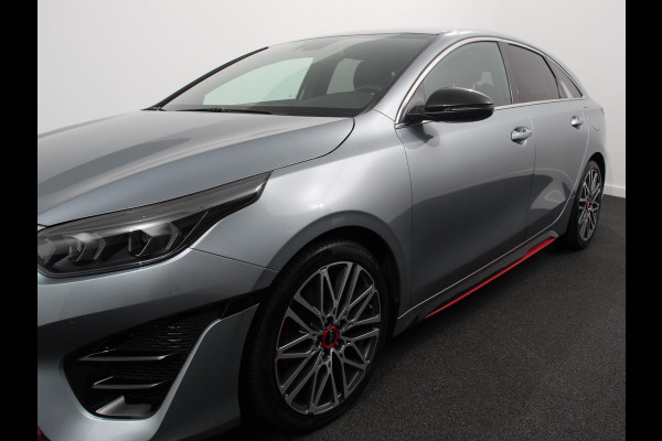 Kia ProCeed 1.6 T-GDi 204pk! Automaat GT Navigatie Apple CarPlay /  Android Auto Camera Adaptieve Cruise Control Stoelverwarming Keyless Entery DAB Parkeersensoren