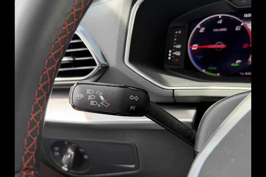 Seat Tarraco 1.4 TSI e-Hybrid PHEV FR Business Intense 20"/Panoramadak/Leder + memory/Trekhaak/360 camera/Keyless/Dodehoek/Elektrische klep/Stuur + stoelverwarming v+a
