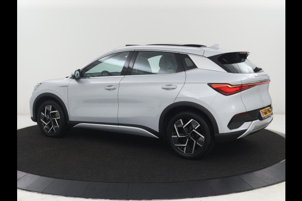 BYD ATTO 3 Comfort 60 kWh | Warmtepomp | 92.5% SOH | 3-Fase | Panoramadak | Adaptive cruise | 360 camera | DAB+ | Carplay | Dodehoek detectie | Leder