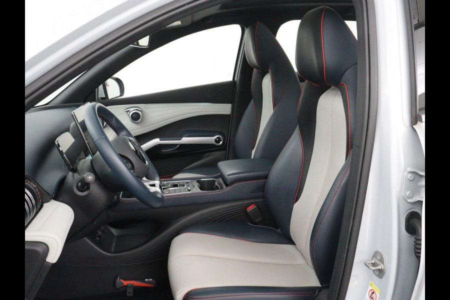 BYD ATTO 3 Comfort 60 kWh | Warmtepomp | 92.5% SOH | 3-Fase | Panoramadak | Adaptive cruise | 360 camera | DAB+ | Carplay | Dodehoek detectie | Leder