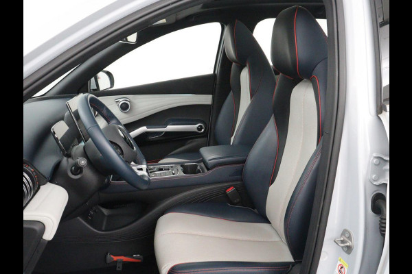 BYD ATTO 3 Comfort 60 kWh | Warmtepomp | 92.5% SOH | 3-Fase | Panoramadak | Adaptive cruise | 360 camera | DAB+ | Carplay | Dodehoek detectie | Leder