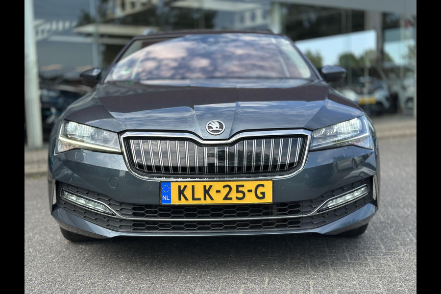 Škoda Superb Combi 1.4 TSI iV PHEV Business Edition Plus | SOH: 93,4% | Trekhaak | Adaptive CC | LED | Bliss | Camera | Memory Seat |