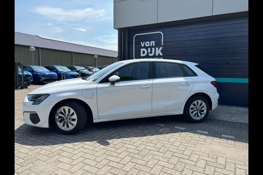 Audi A3 Sportback 1.4 40 TFSI e 204 PK PHEV S-Tronic Virtual cockpit 16 inch LM velgen Business pack Navigatie Keyless advanced