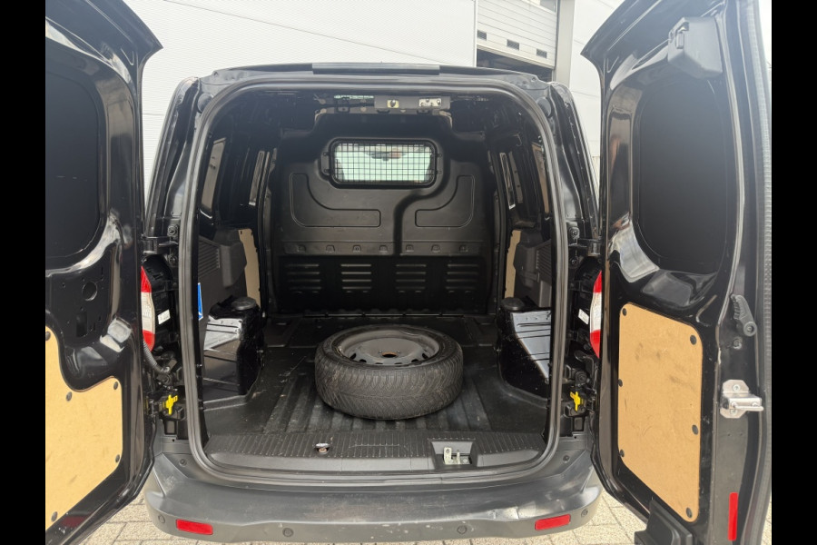Ford Transit Courier 1.5 TDCI Trend Dura. DRIVERPACK! NAVI! CARPLAY! CAMERA!