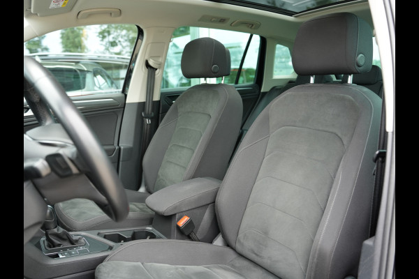 Volkswagen Tiguan 1.5 TSI ACT Comfortline Business | Panorama dak | Adaptive Cruise | Stoelverwarming