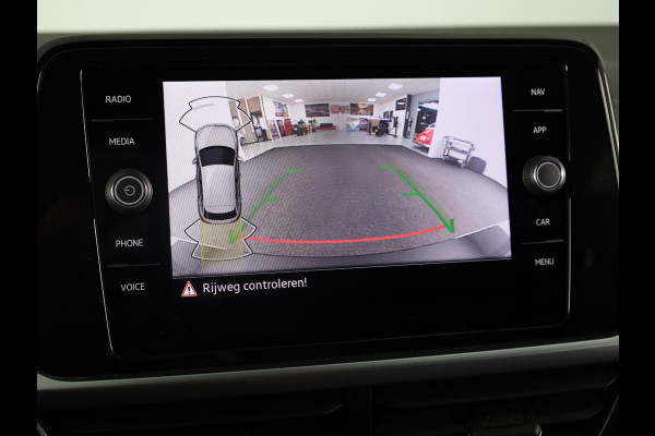 Volkswagen T-Roc 1.5 TSI Life 75 Edition 150PK | Automaat (DSG) | Navigatie | Camera | Digitaal dashboard