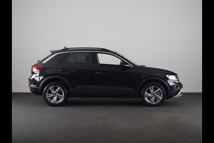 Volkswagen T-Roc 1.5 TSI Life 75 Edition 150PK | Automaat (DSG) | Navigatie | Camera | Digitaal dashboard
