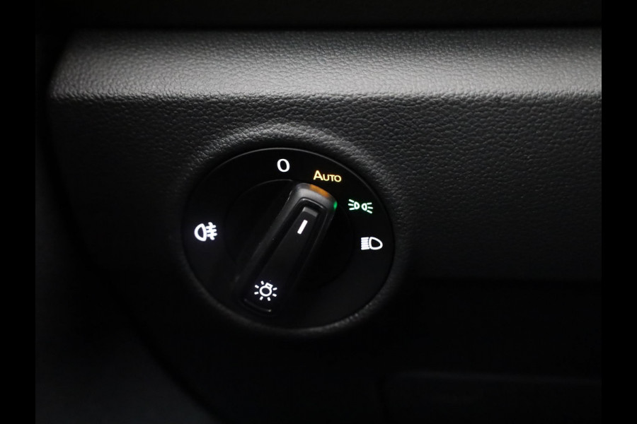 Volkswagen T-Roc 1.5 TSI Life 75 Edition 150PK | Automaat (DSG) | Navigatie | Camera | Digitaal dashboard