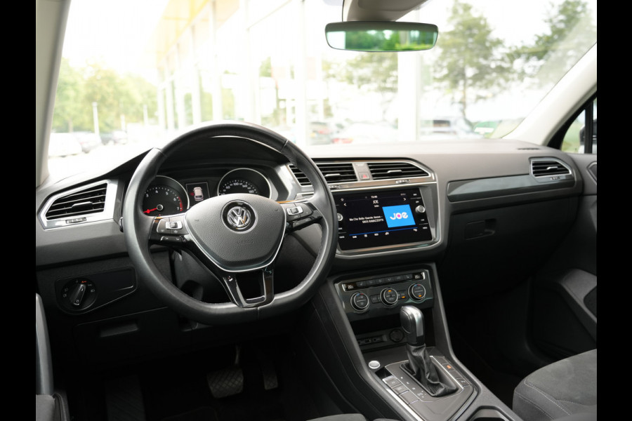 Volkswagen Tiguan 1.5 TSI ACT Comfortline Business | Panorama dak | Adaptive Cruise | Stoelverwarming