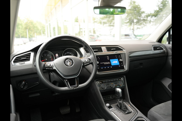 Volkswagen Tiguan 1.5 TSI ACT Comfortline Business | Panorama dak | Adaptive Cruise | Stoelverwarming
