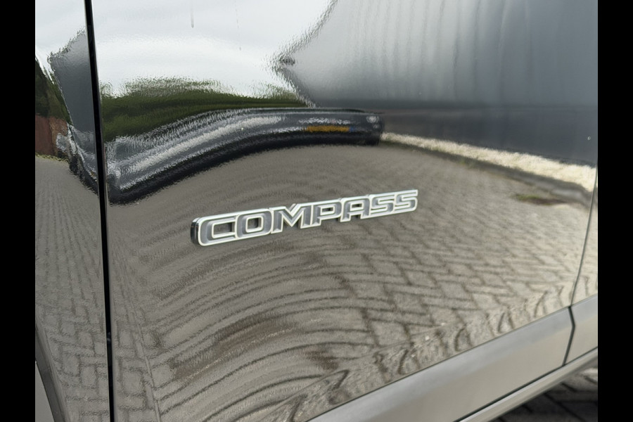 Jeep Compass 1.5T e-Hybrid Longitude | LED | CarPlay | Winter Pack | 360 Camera | Parking Pack