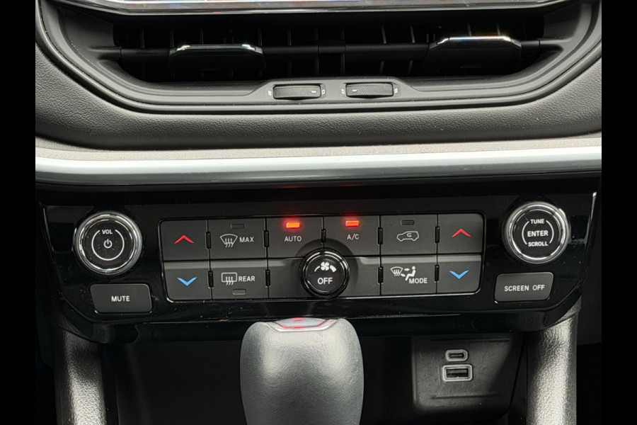 Jeep Compass 1.5T e-Hybrid Longitude | LED | CarPlay | Winter Pack | 360 Camera | Parking Pack