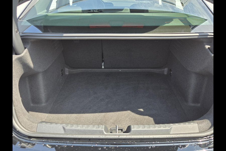 Audi A3 Limousine 30 TFSI Pro Line NL-AUTO | 1STE EIGENAAR | SPORT ONDERSTEL