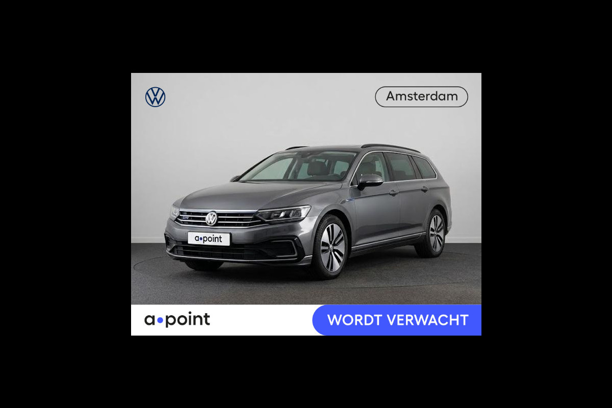 Volkswagen Passat Variant 1.4 TSI PHEV GTE Business 218 pk Automaat (DSG) | Navigatie |Parkeersensoren (Park assist) | Achteruitrijcamera | Matrix LED koplampen |Travel Assist | Stoelverwarming |