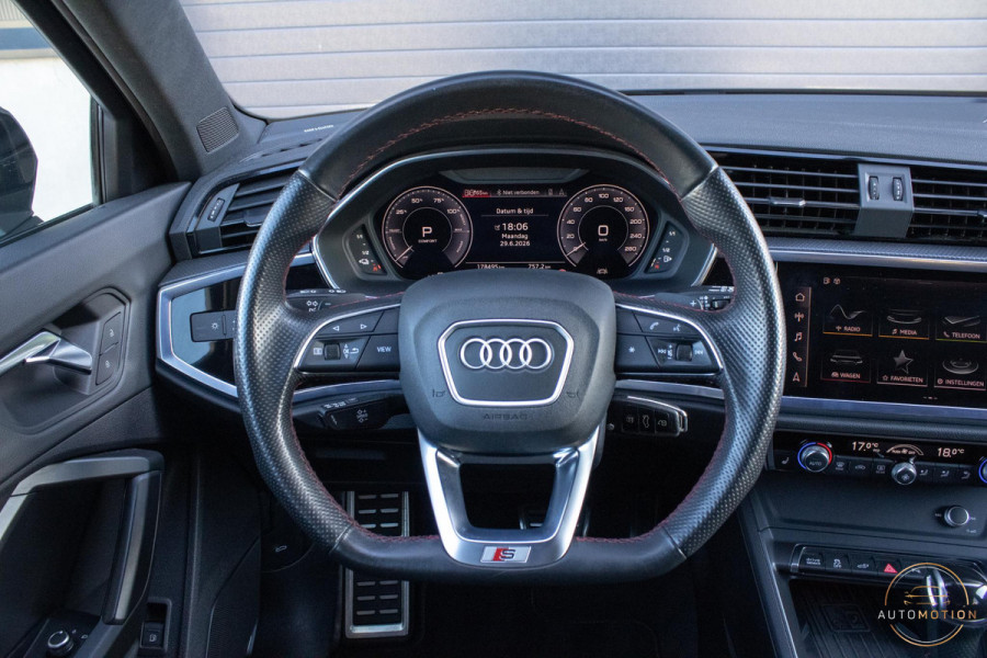 Audi Q3 Sportback 45 TFSIe S line B&O Camera Sfeerverlichting Trekhaak Rode Stiksels